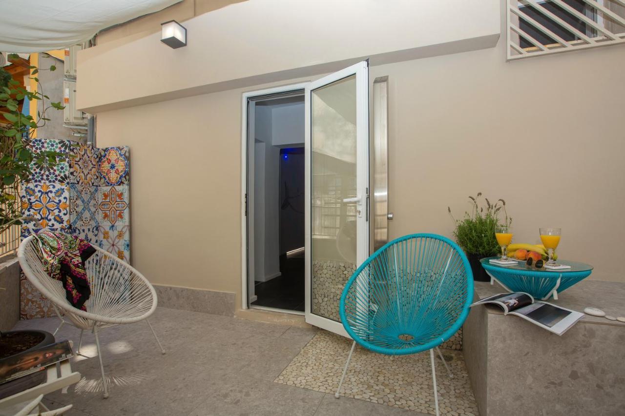 LOC HOSPITALITY Urban Suites Corfu  Bagian luar foto