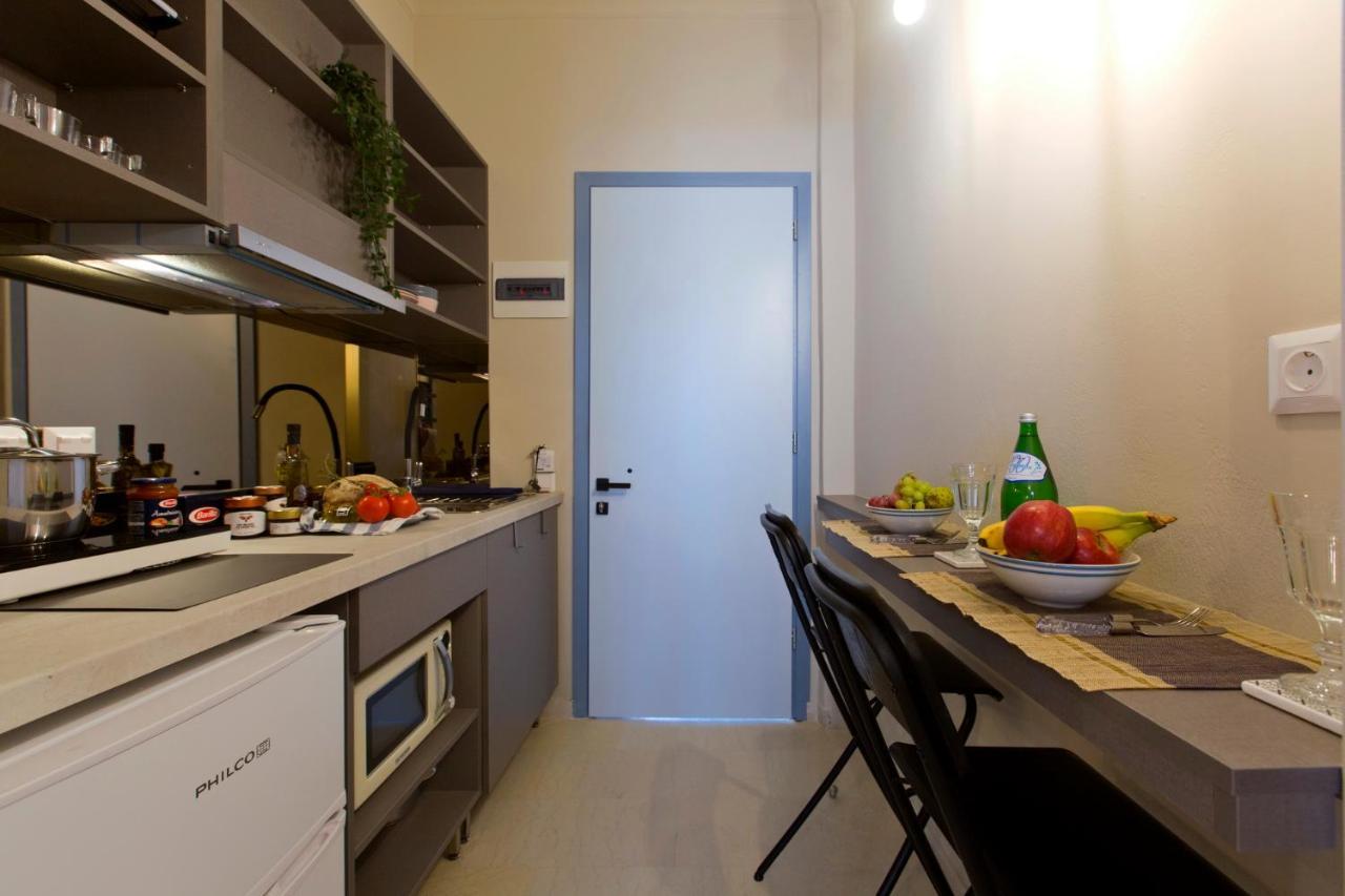 LOC HOSPITALITY Urban Suites Corfu  Bagian luar foto