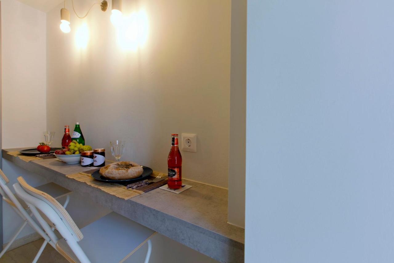 LOC HOSPITALITY Urban Suites Corfu  Bagian luar foto