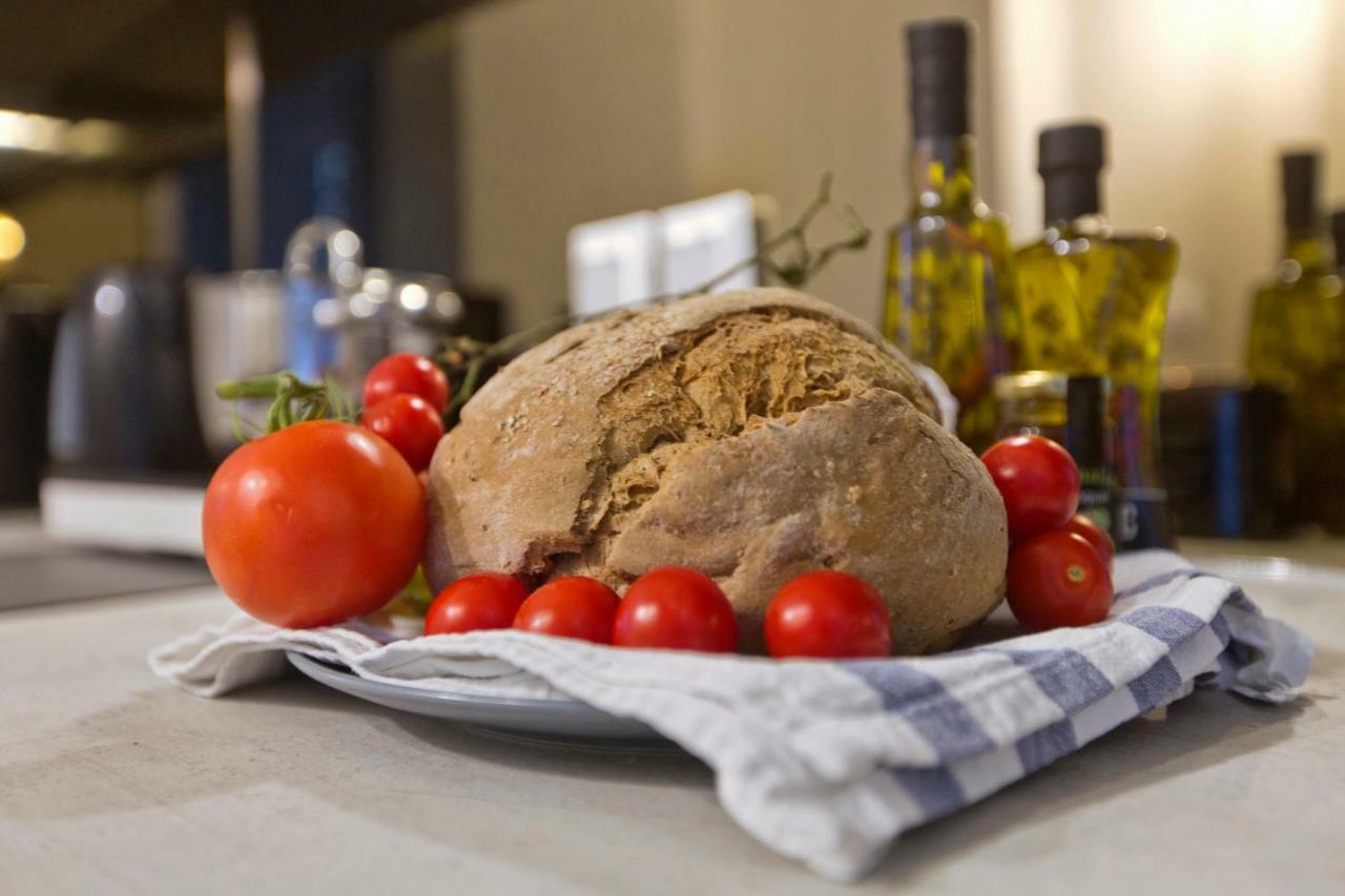 LOC HOSPITALITY Urban Suites Corfu  Bagian luar foto