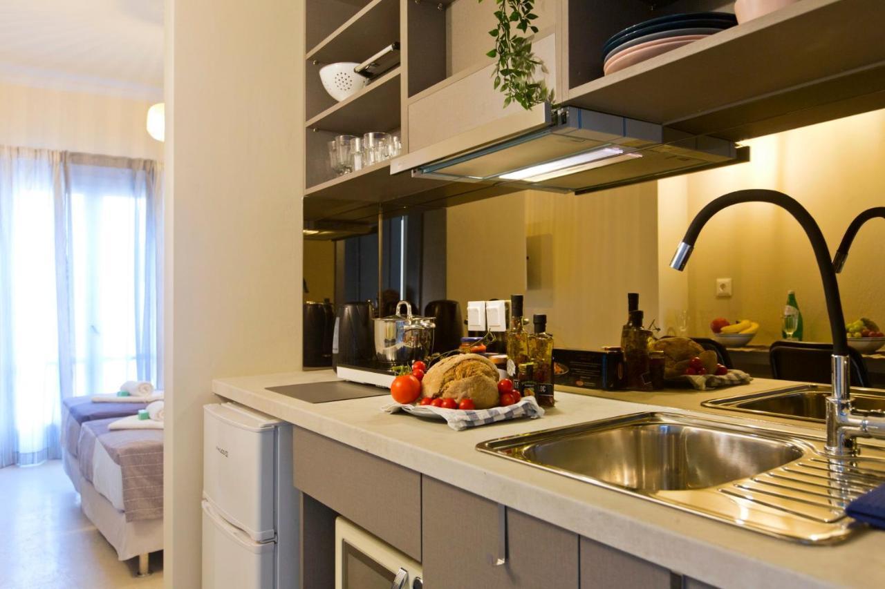 LOC HOSPITALITY Urban Suites Corfu  Bagian luar foto